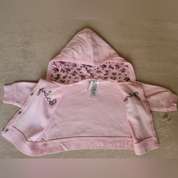 Guess Baby Girl Pink Hoodie Sweater 4 Snap Buttons Size 3-6 Months - Picture 5 of 5